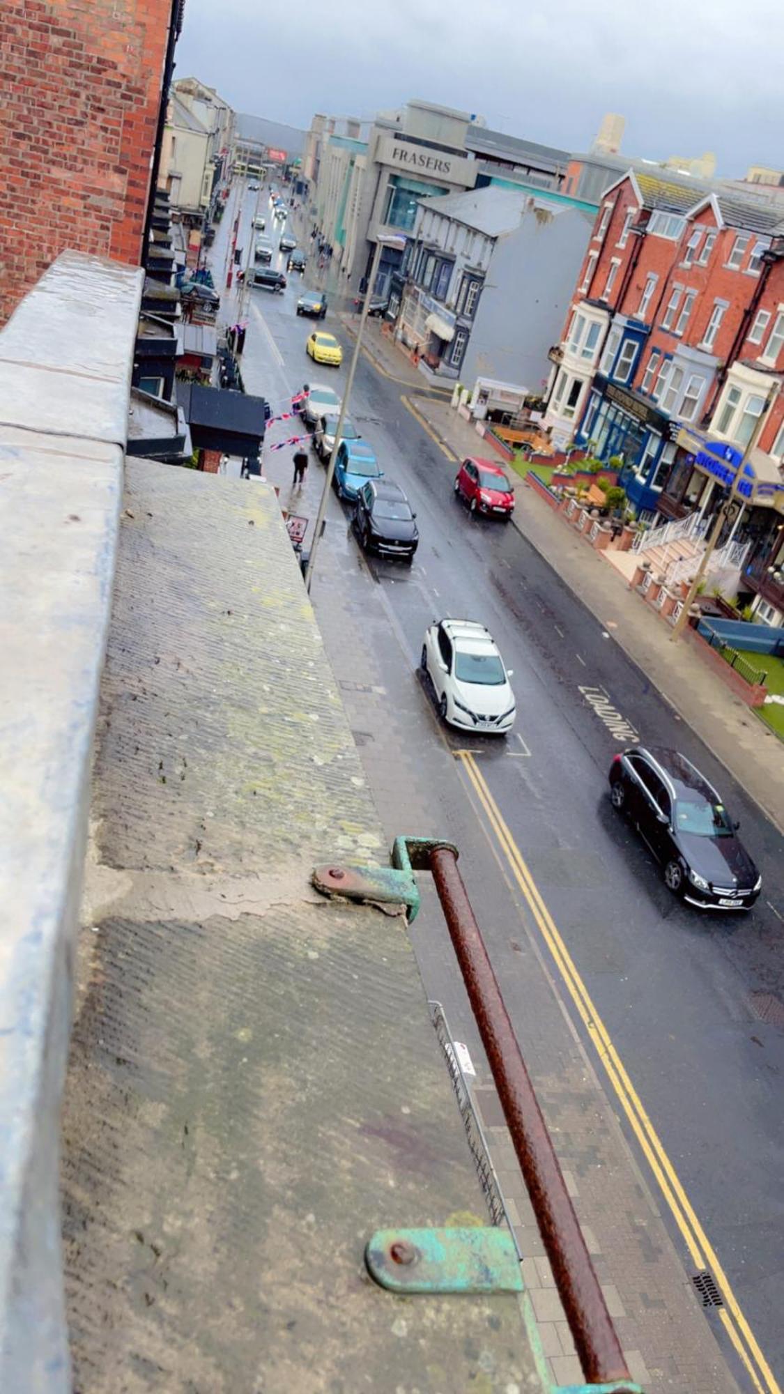 Fern Villa Hotel - Albert Road Blackpool Exteriör bild