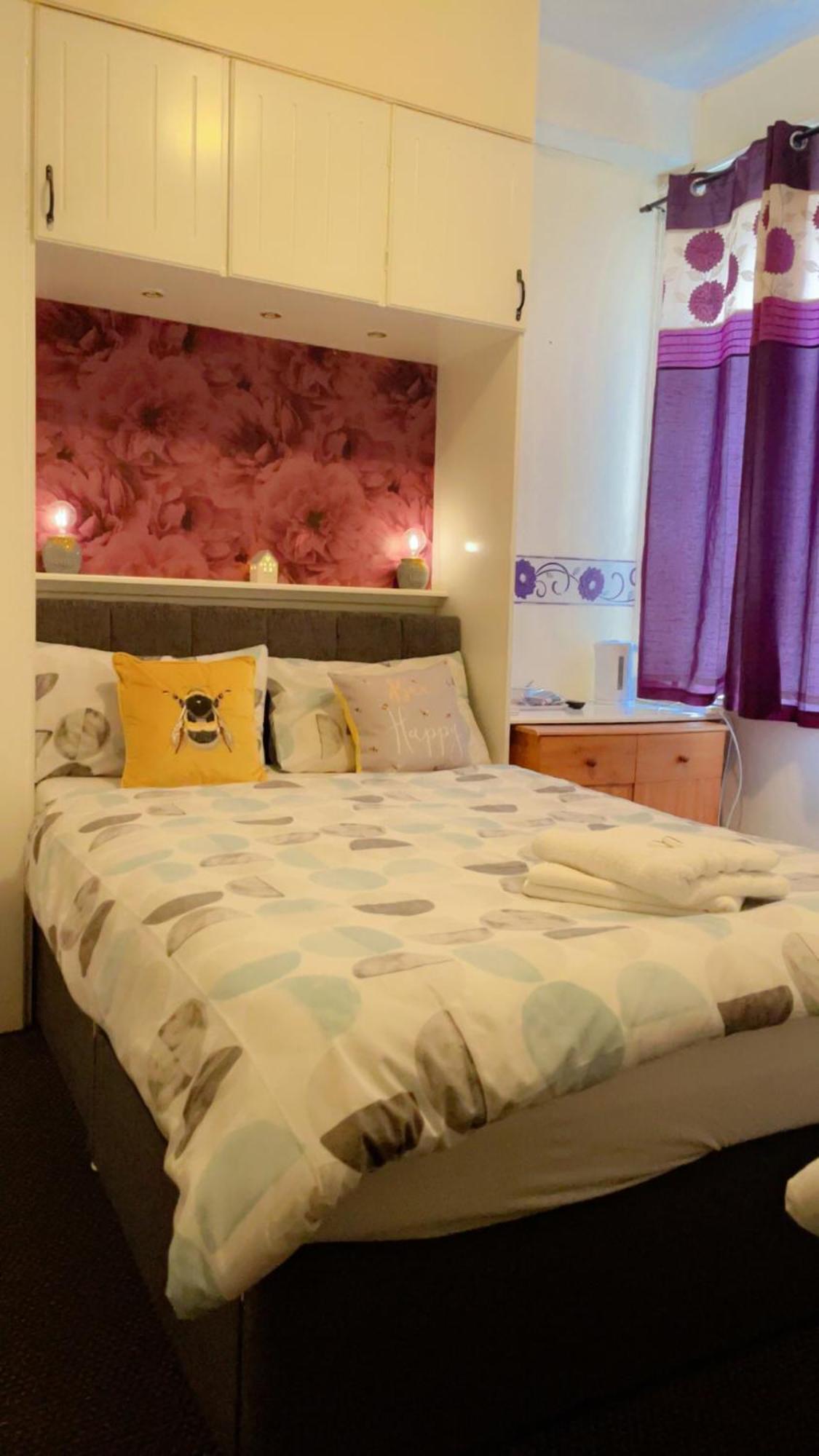 Fern Villa Hotel - Albert Road Blackpool Exteriör bild
